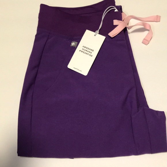 FIGS Ultra Violet Zamora Jogger Scrub Pants - Picture 5 of 5